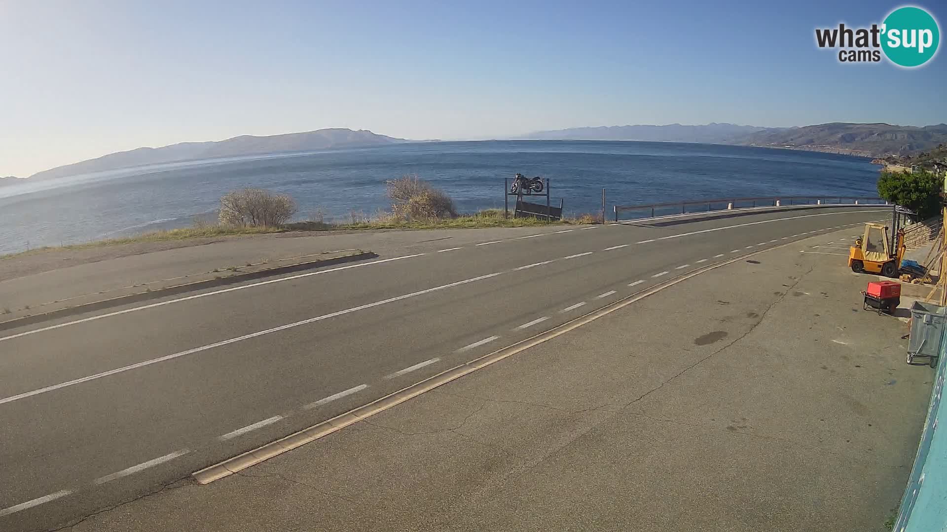 Webcam autoroute Adriatique D8 près de SENJ – vue sur l’île de KRK