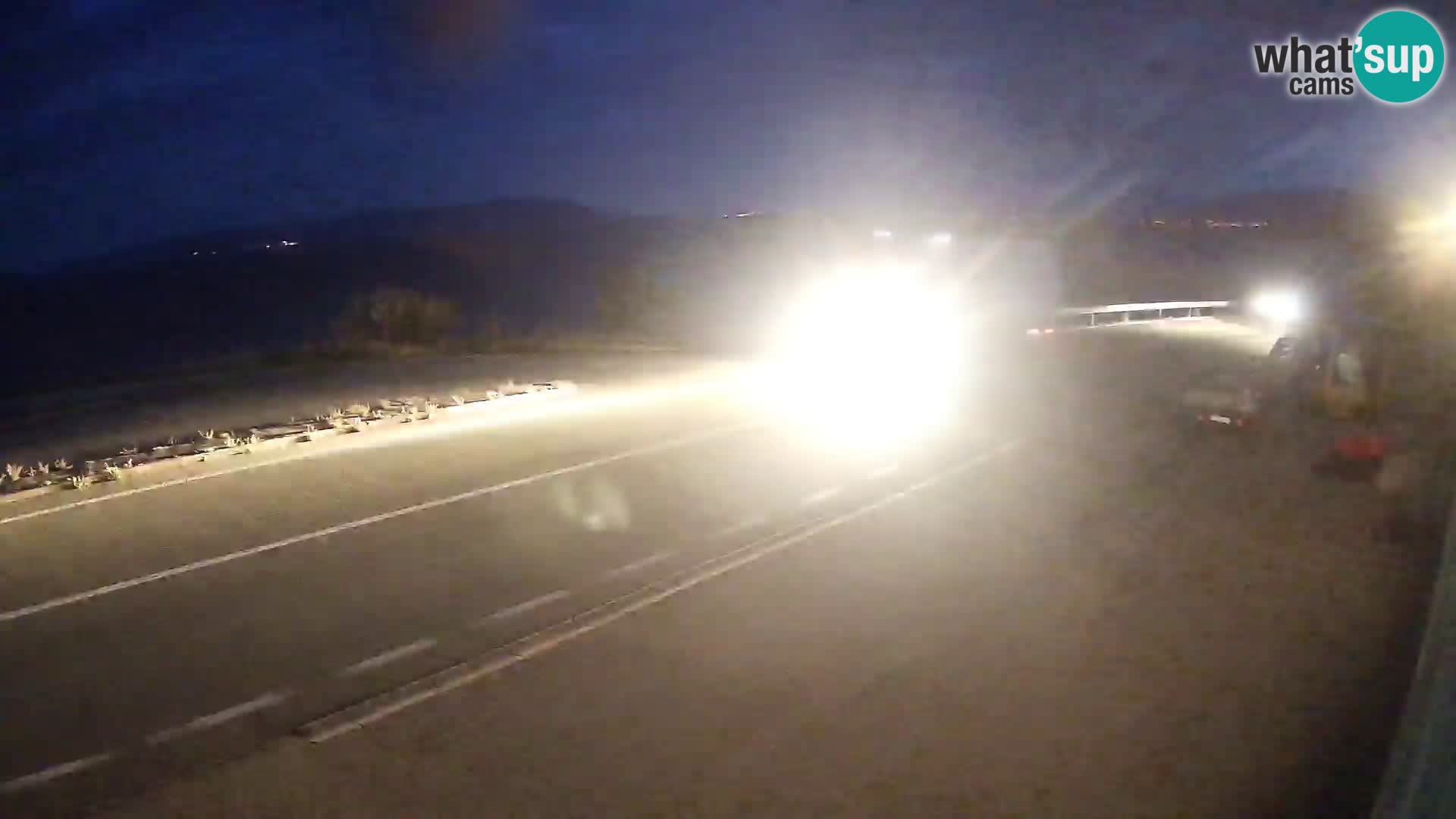 Web kamera Jadranska Magistrala kod SENJa – pogled na KRK