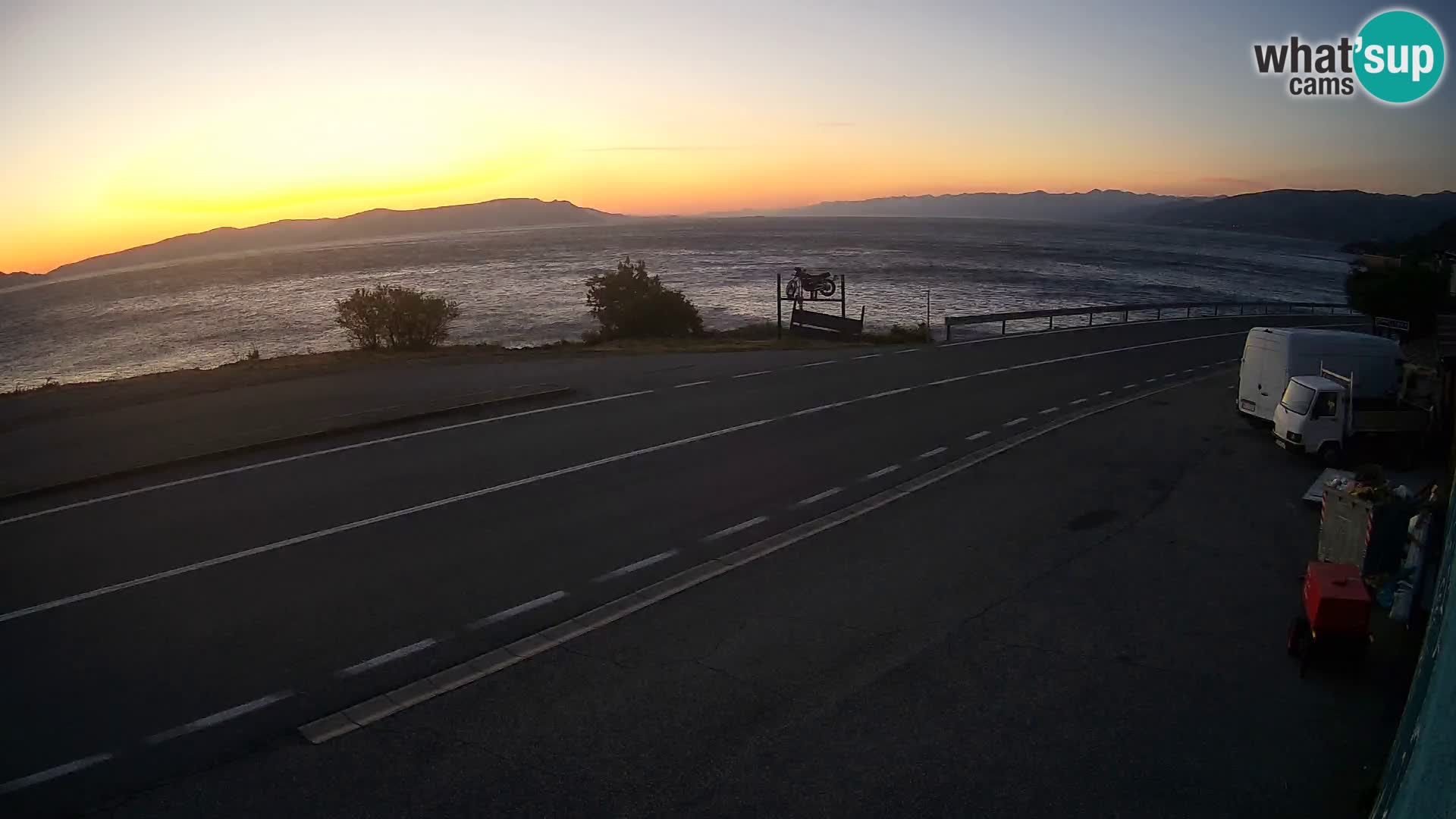 Webcam autoroute Adriatique D8 près de SENJ – vue sur l’île de KRK