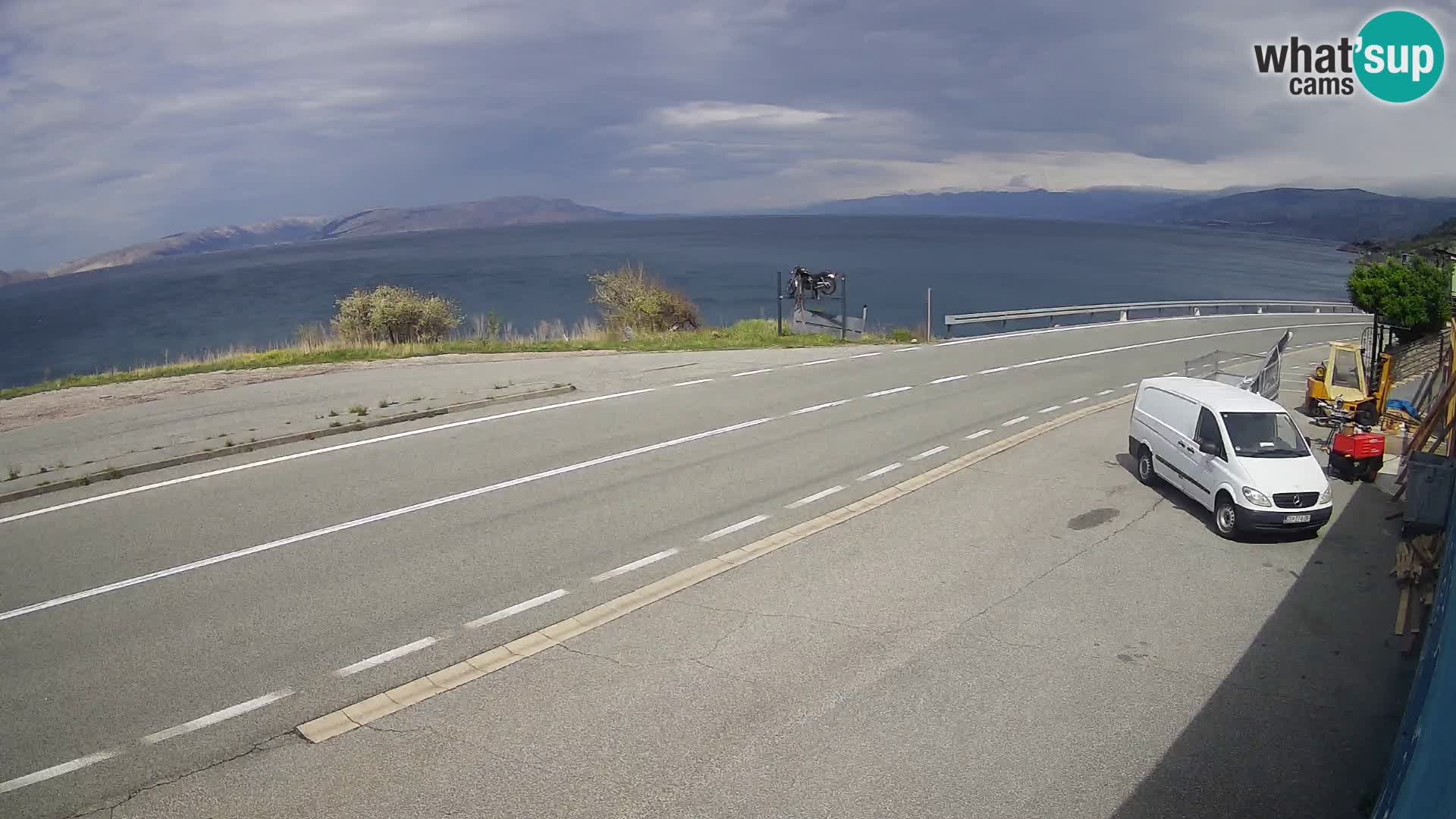 Webcam Adria-Autobahn D8 bei SENJ – Blick auf die Insel KRK