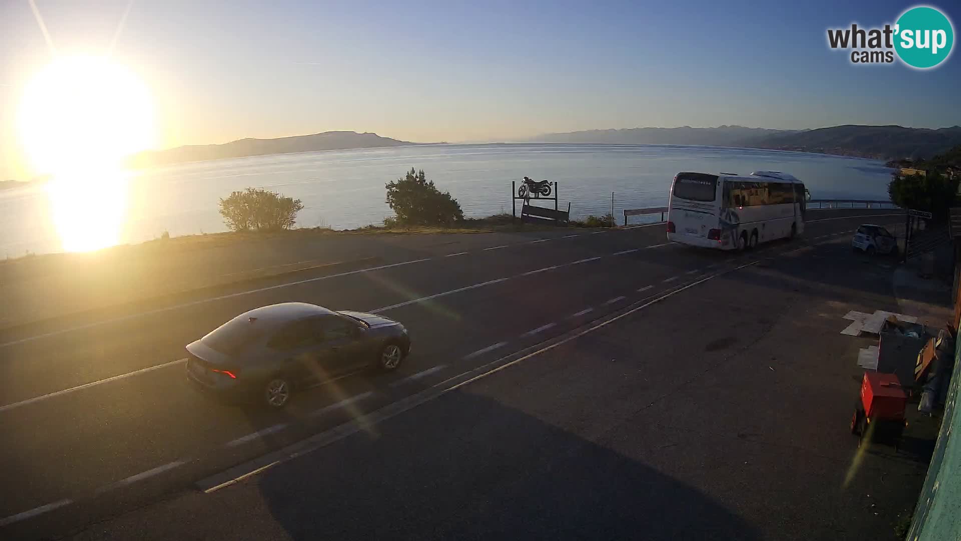 Webcam autoroute Adriatique D8 près de SENJ – vue sur l’île de KRK