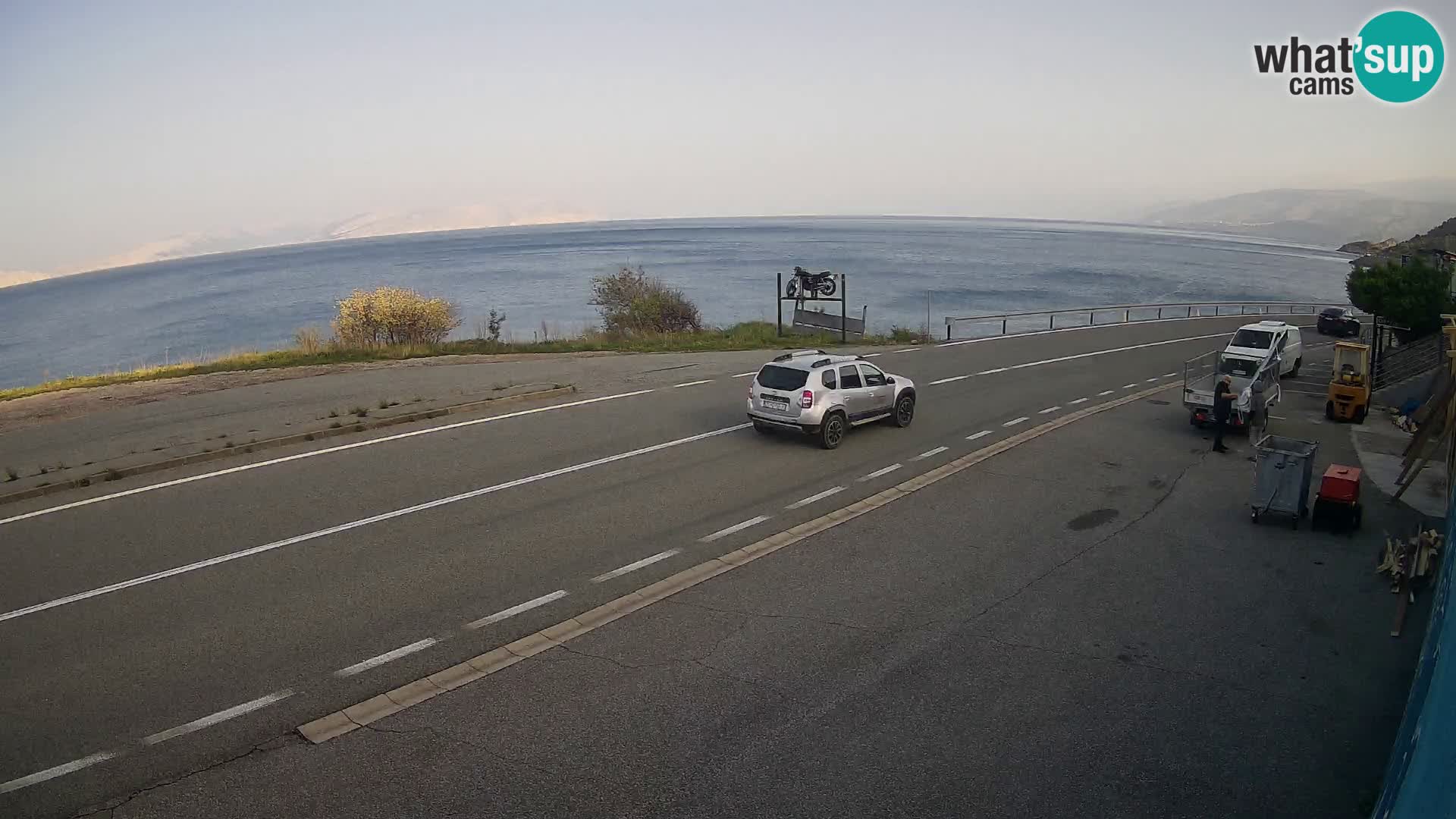 Webcam autoroute Adriatique D8 près de SENJ – vue sur l’île de KRK