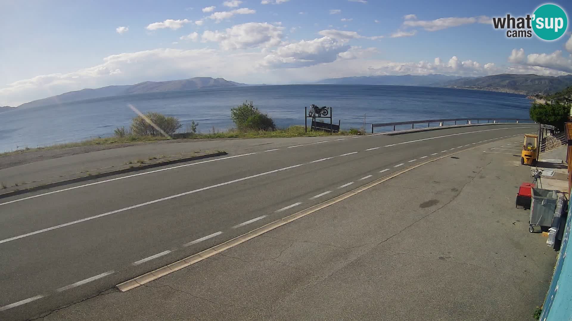 Webcam Adria-Autobahn D8 bei SENJ – Blick auf die Insel KRK