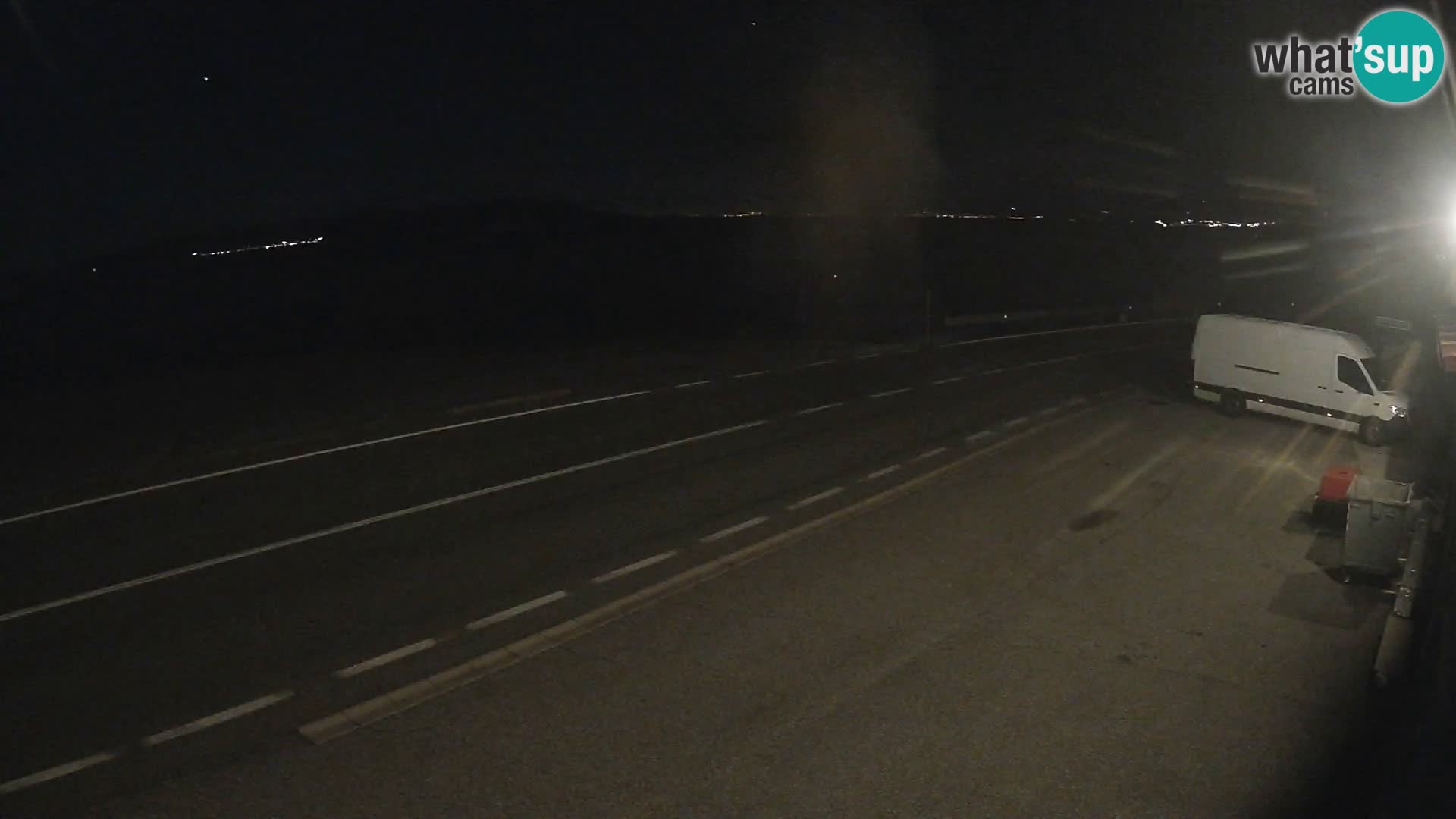 Web kamera Jadranska Magistrala kod SENJa – pogled na KRK