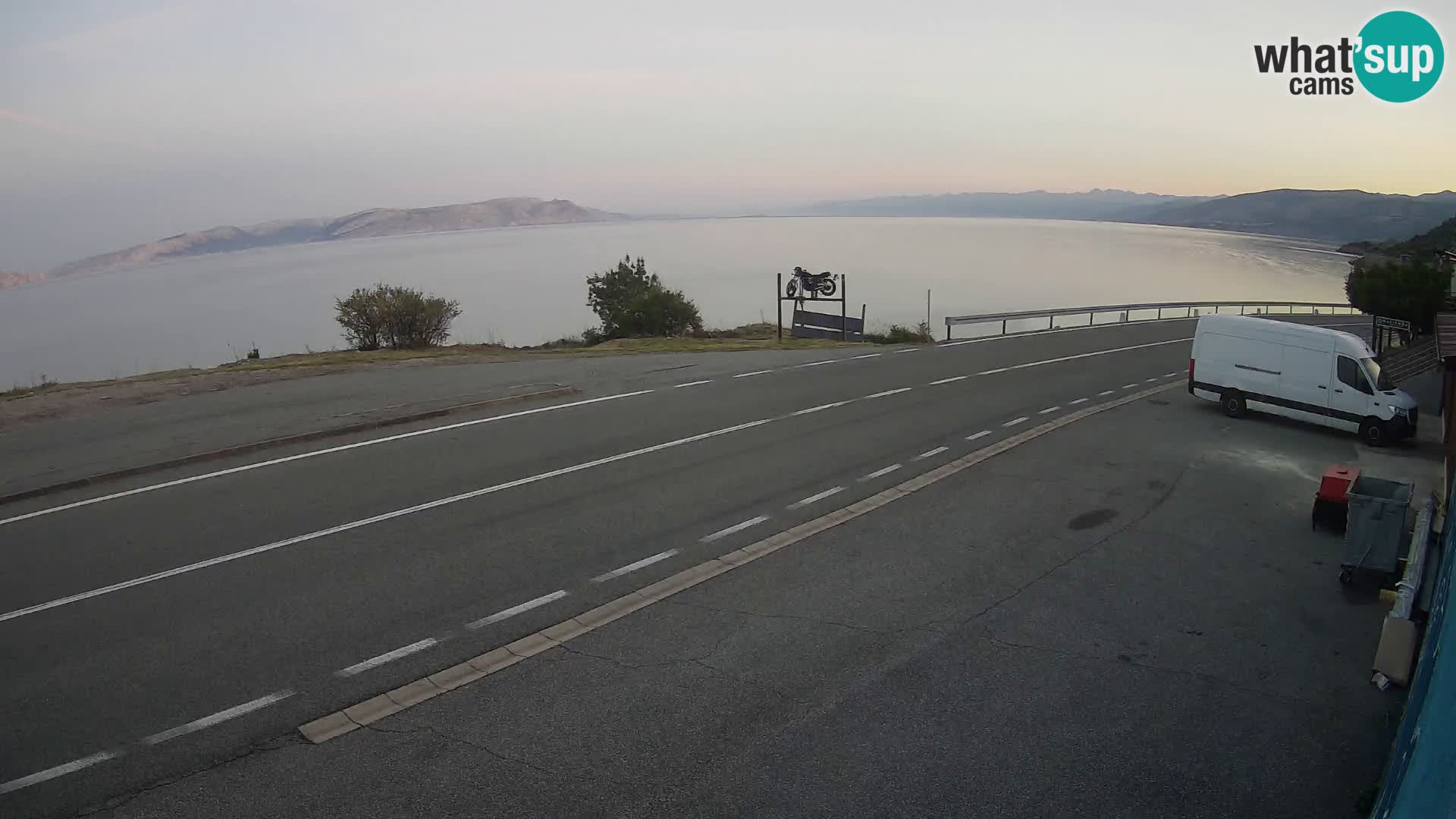 Webcam autoroute Adriatique D8 près de SENJ – vue sur l’île de KRK