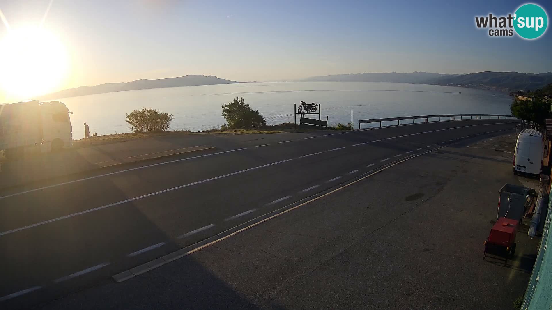 Webcam Adria-Autobahn D8 bei SENJ – Blick auf die Insel KRK