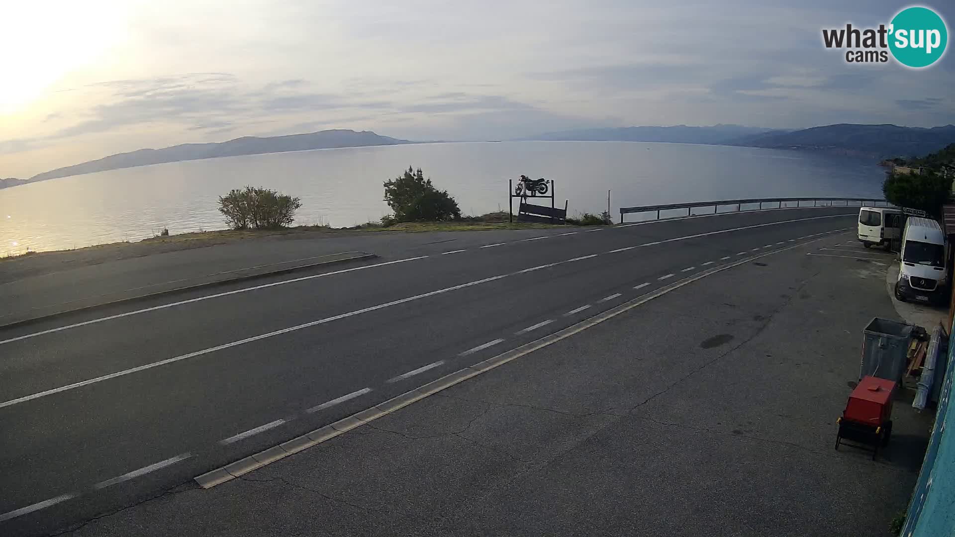 Webcam autoroute Adriatique D8 près de SENJ – vue sur l’île de KRK