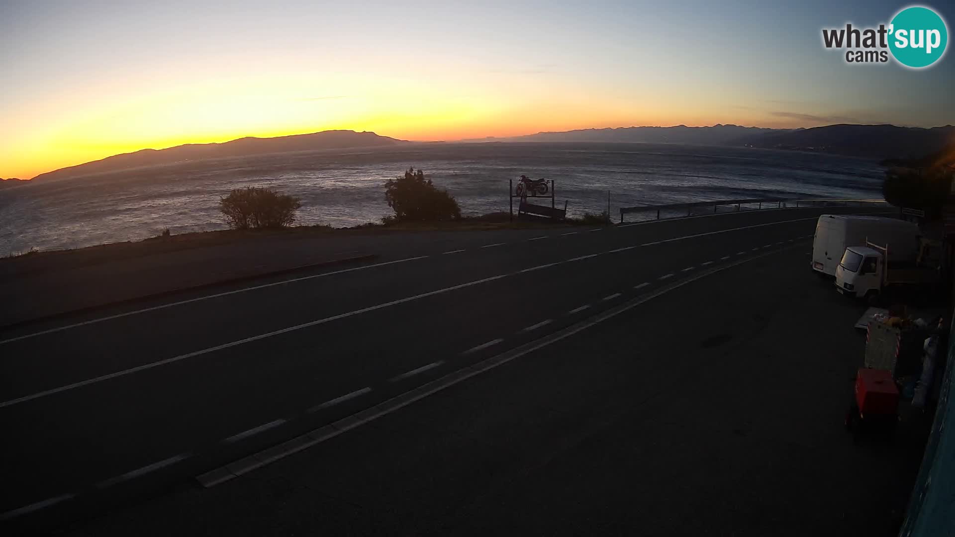 Webcam autoroute Adriatique D8 près de SENJ – vue sur l’île de KRK