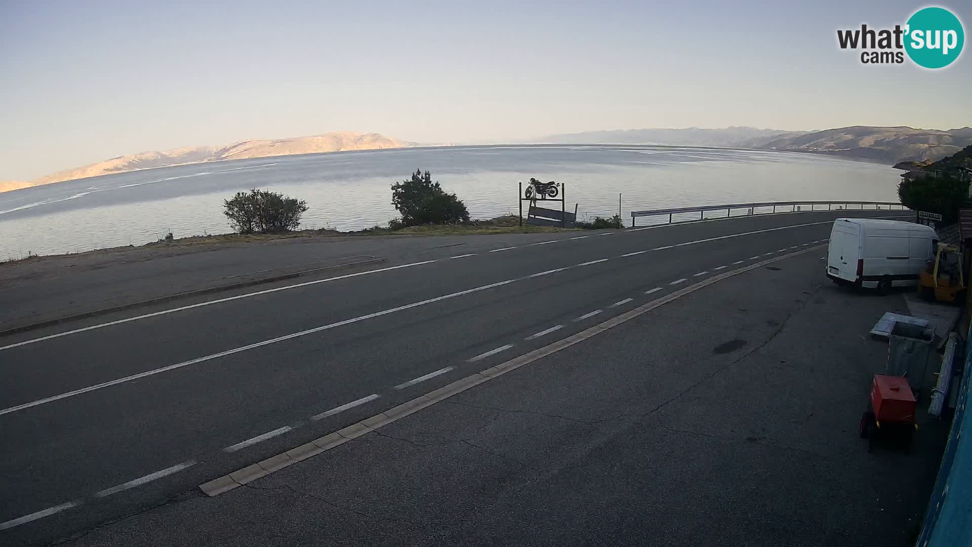 Web kamera Jadranska Magistrala kod SENJa – pogled na KRK
