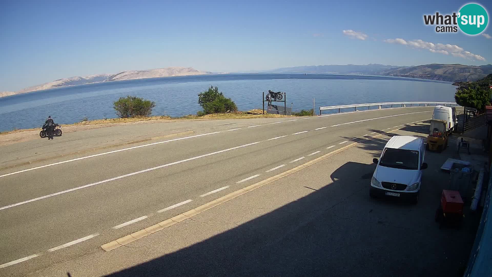 Webcam autopista adriática D8 cerca de SENJ – vista de la isla de KRK