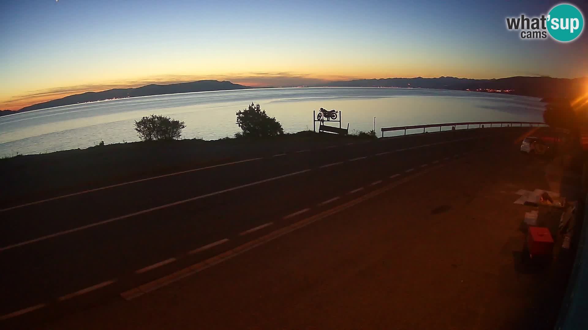 Webcam Adria-Autobahn D8 bei SENJ – Blick auf die Insel KRK