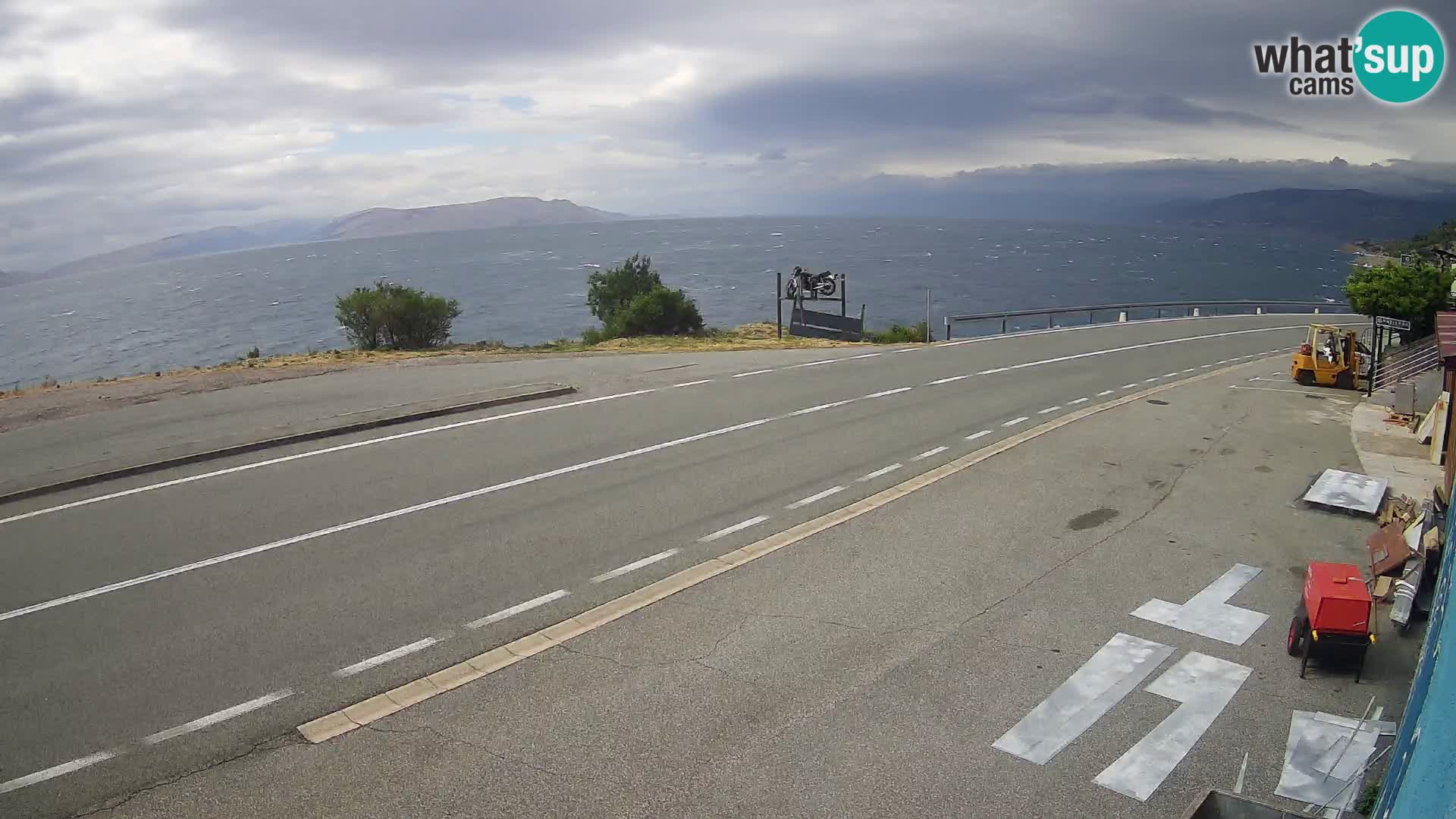 Webcam autoroute Adriatique D8 près de SENJ – vue sur l’île de KRK