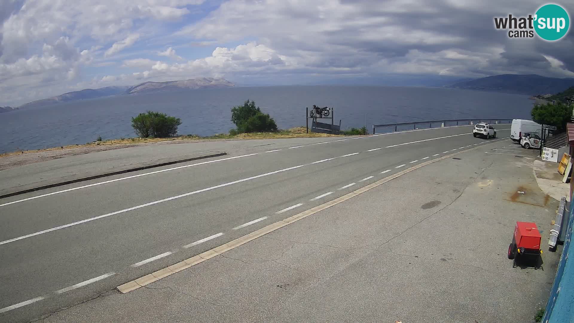 Webcam autopista adriática D8 cerca de SENJ – vista de la isla de KRK