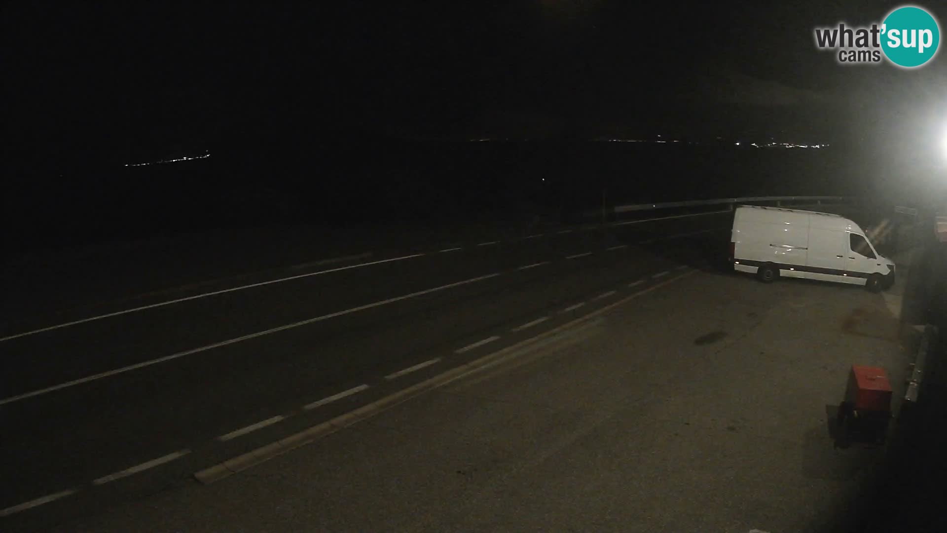 Webcam autopista adriática D8 cerca de SENJ – vista de la isla de KRK