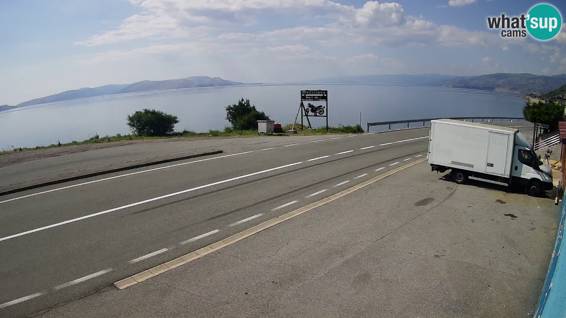 Web kamera Jadranska Magistrala kod SENJa – pogled na KRK