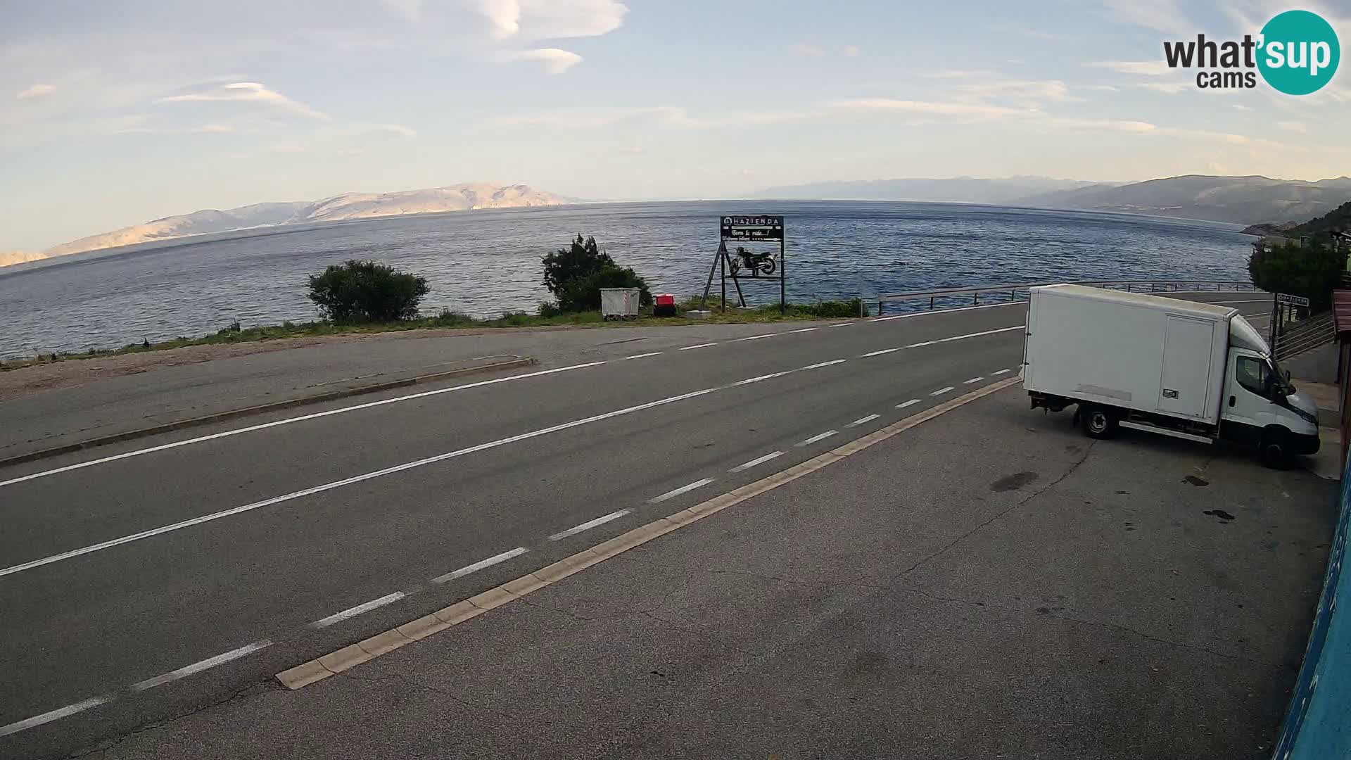 Webcam autoroute Adriatique D8 près de SENJ – vue sur l’île de KRK