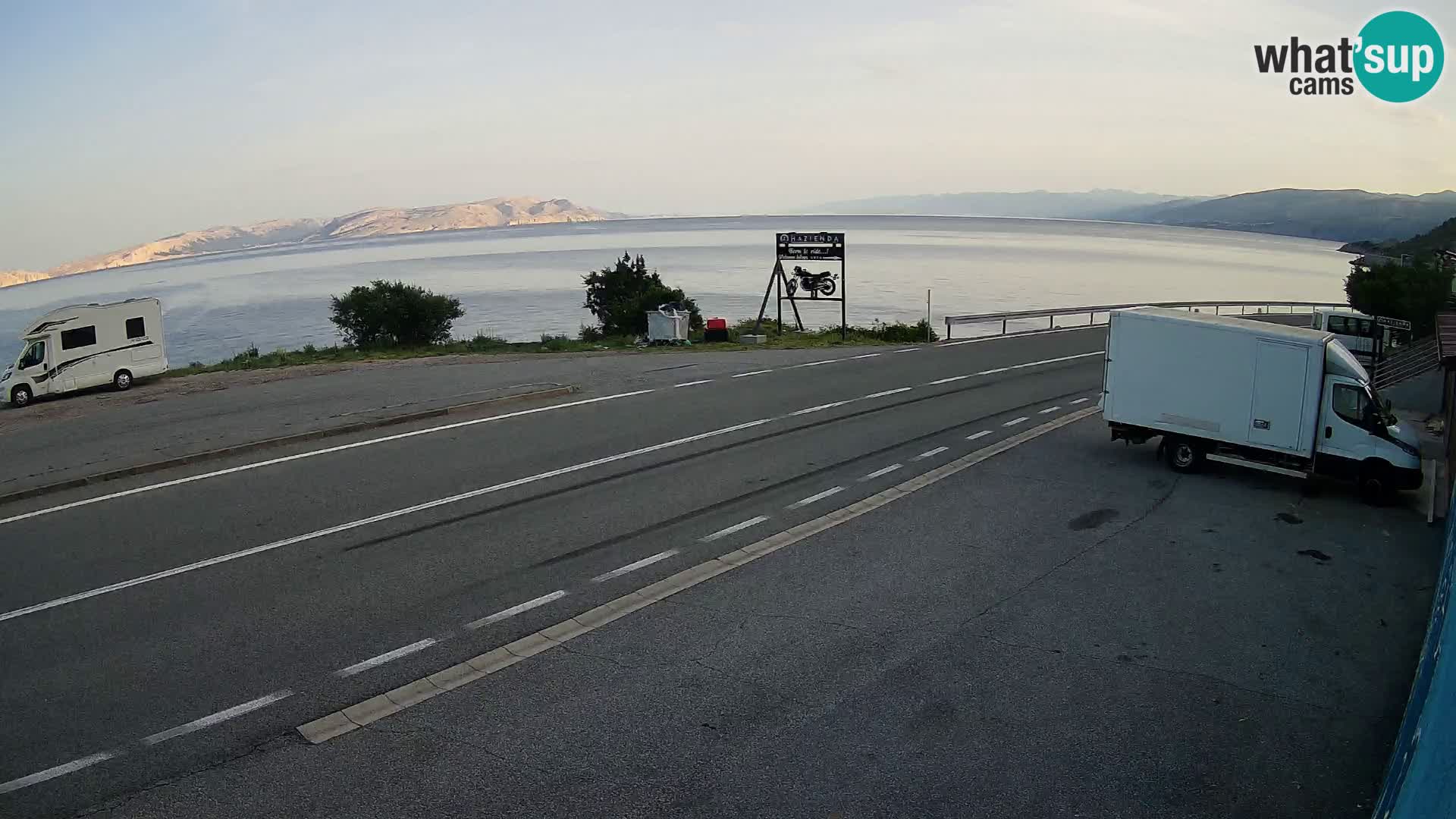 Web kamera Jadranska Magistrala kod SENJa – pogled na KRK