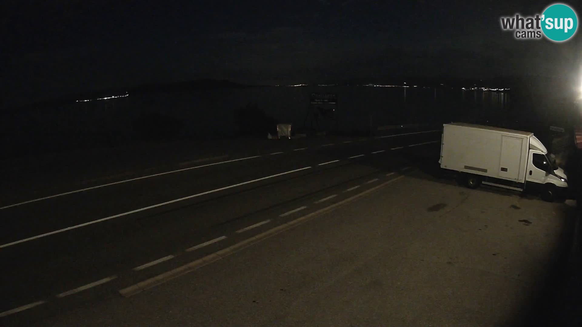 Webcam autopista adriática D8 cerca de SENJ – vista de la isla de KRK