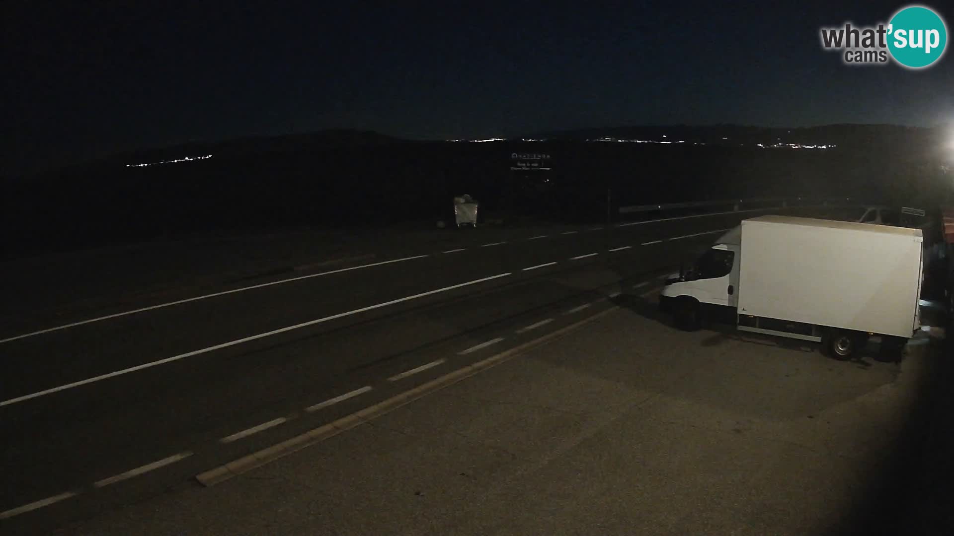 Webcam autopista adriática D8 cerca de SENJ – vista de la isla de KRK