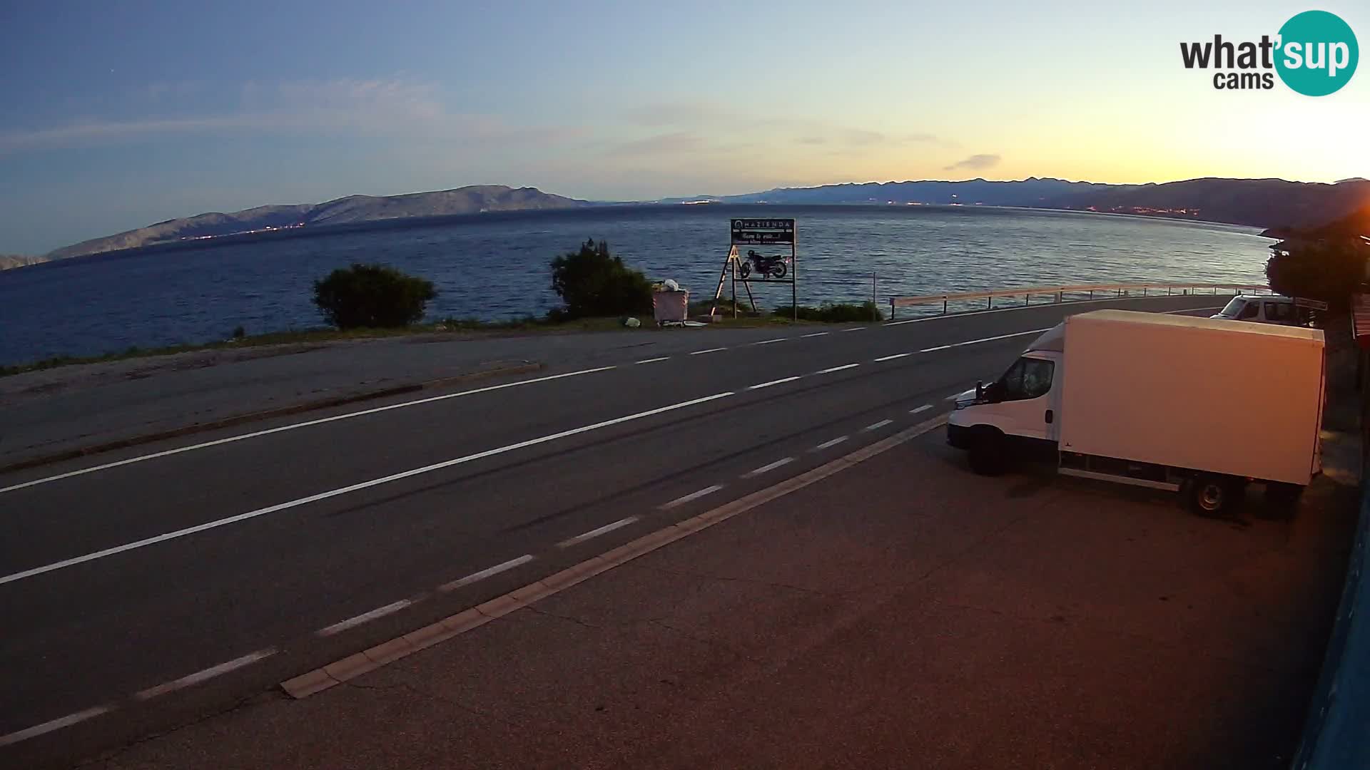 Webcam autoroute Adriatique D8 près de SENJ – vue sur l’île de KRK