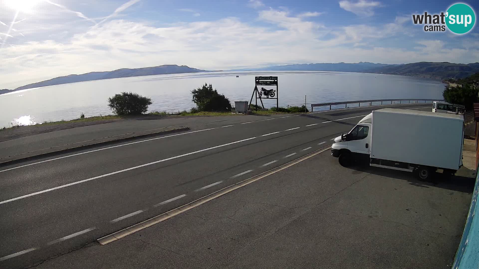 Webcam Adria-Autobahn D8 bei SENJ – Blick auf die Insel KRK