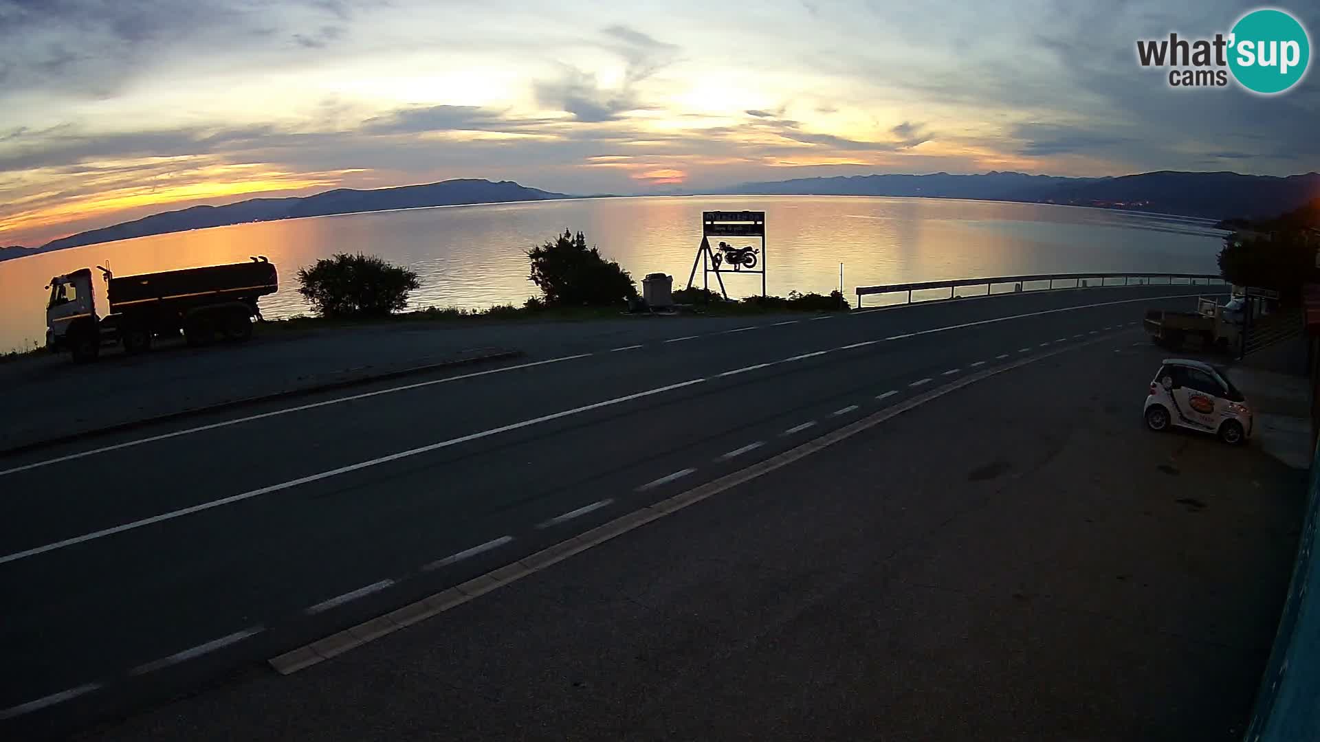 Webcam autoroute Adriatique D8 près de SENJ – vue sur l’île de KRK
