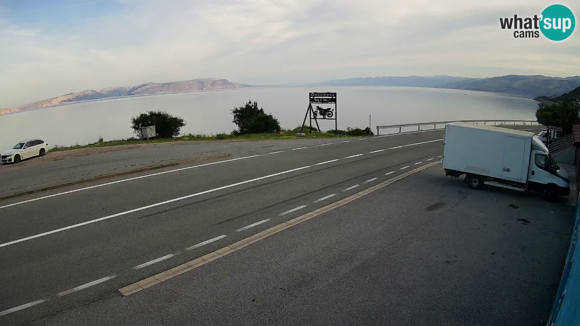 Webcam Adria-Autobahn D8 bei SENJ – Blick auf die Insel KRK