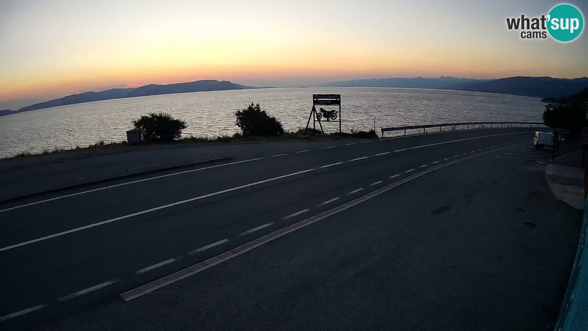 Webcam autoroute Adriatique D8 près de SENJ – vue sur l’île de KRK