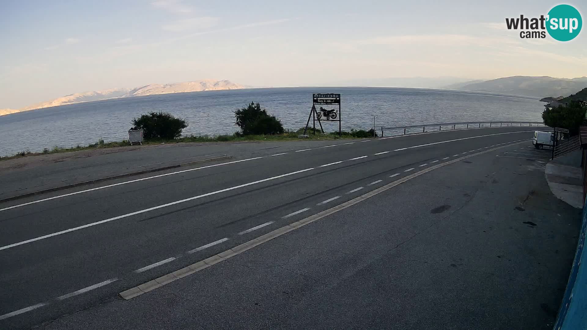 Webcam autoroute Adriatique D8 près de SENJ – vue sur l’île de KRK