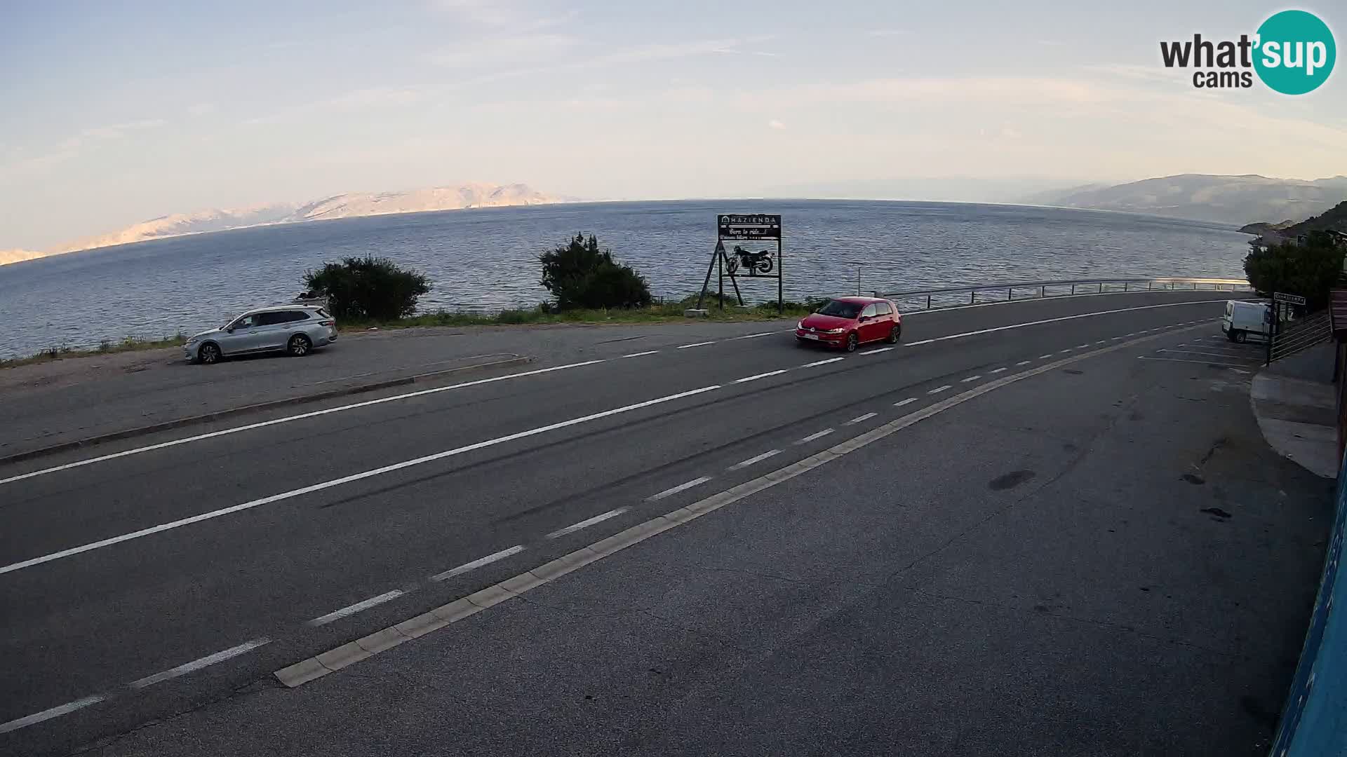 Webcam autopista adriática D8 cerca de SENJ – vista de la isla de KRK