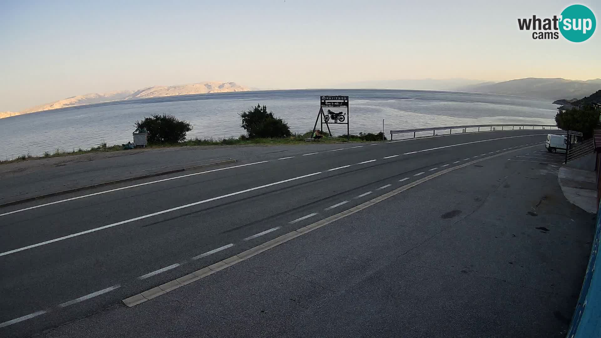 Webcam autoroute Adriatique D8 près de SENJ – vue sur l’île de KRK