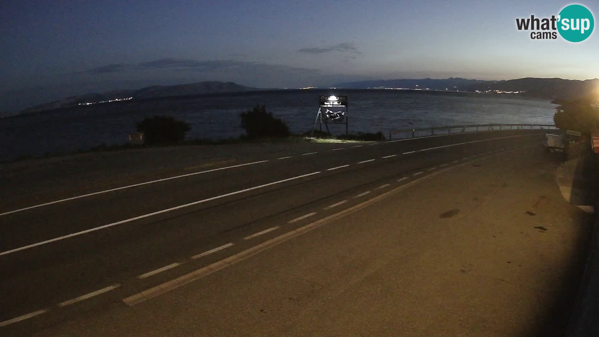 Webcam Adria-Autobahn D8 bei SENJ – Blick auf die Insel KRK