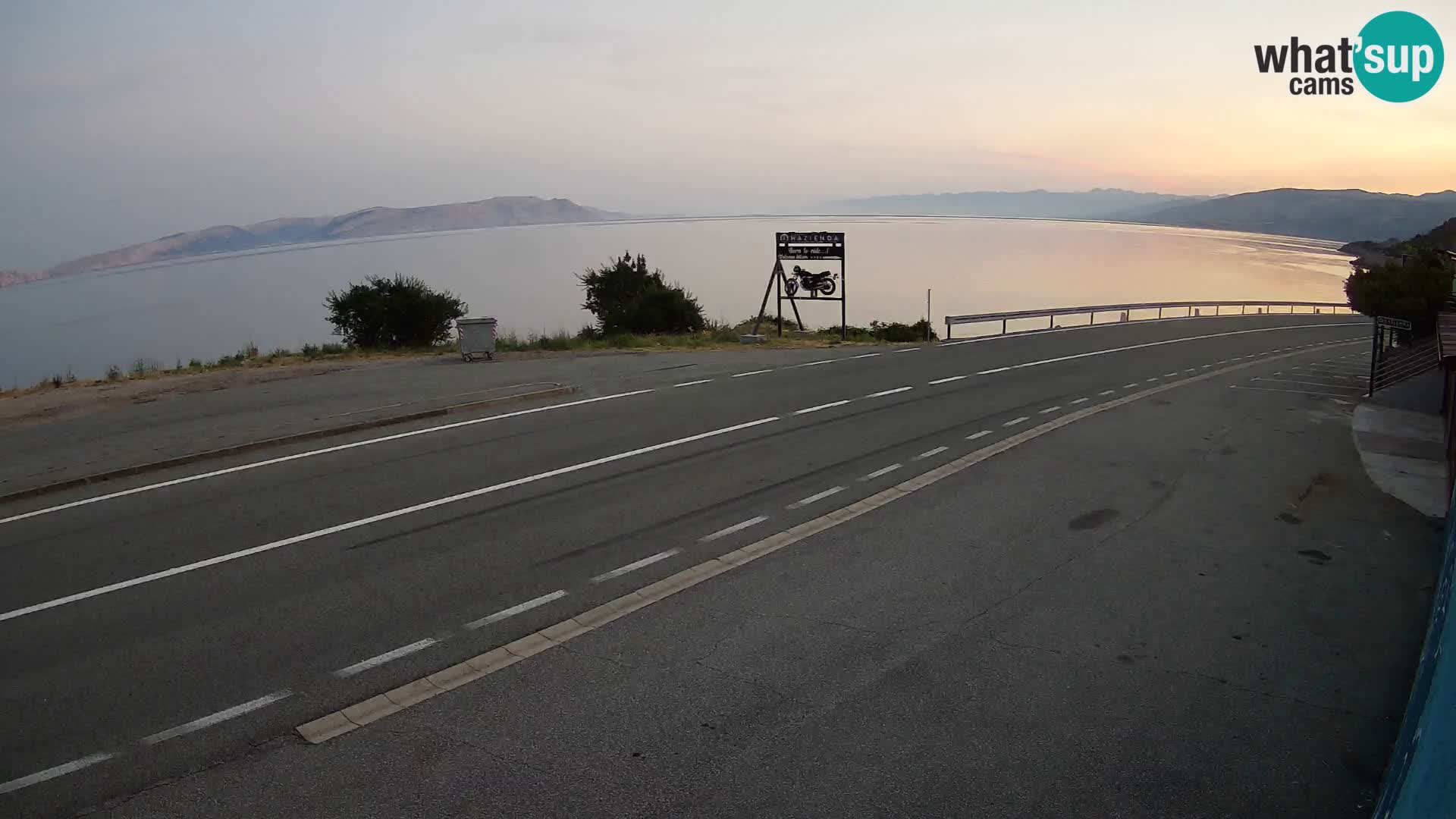 Webcam Adria-Autobahn D8 bei SENJ – Blick auf die Insel KRK
