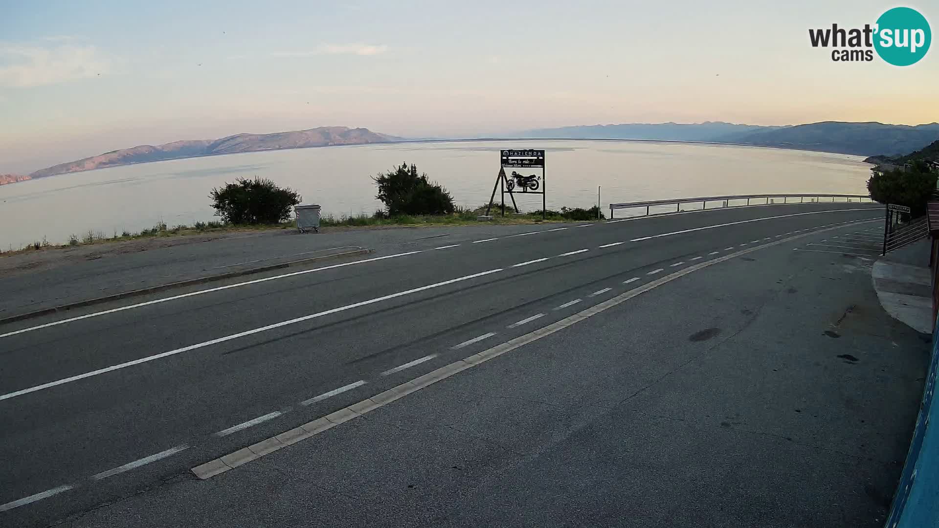 Webcam Adria-Autobahn D8 bei SENJ – Blick auf die Insel KRK