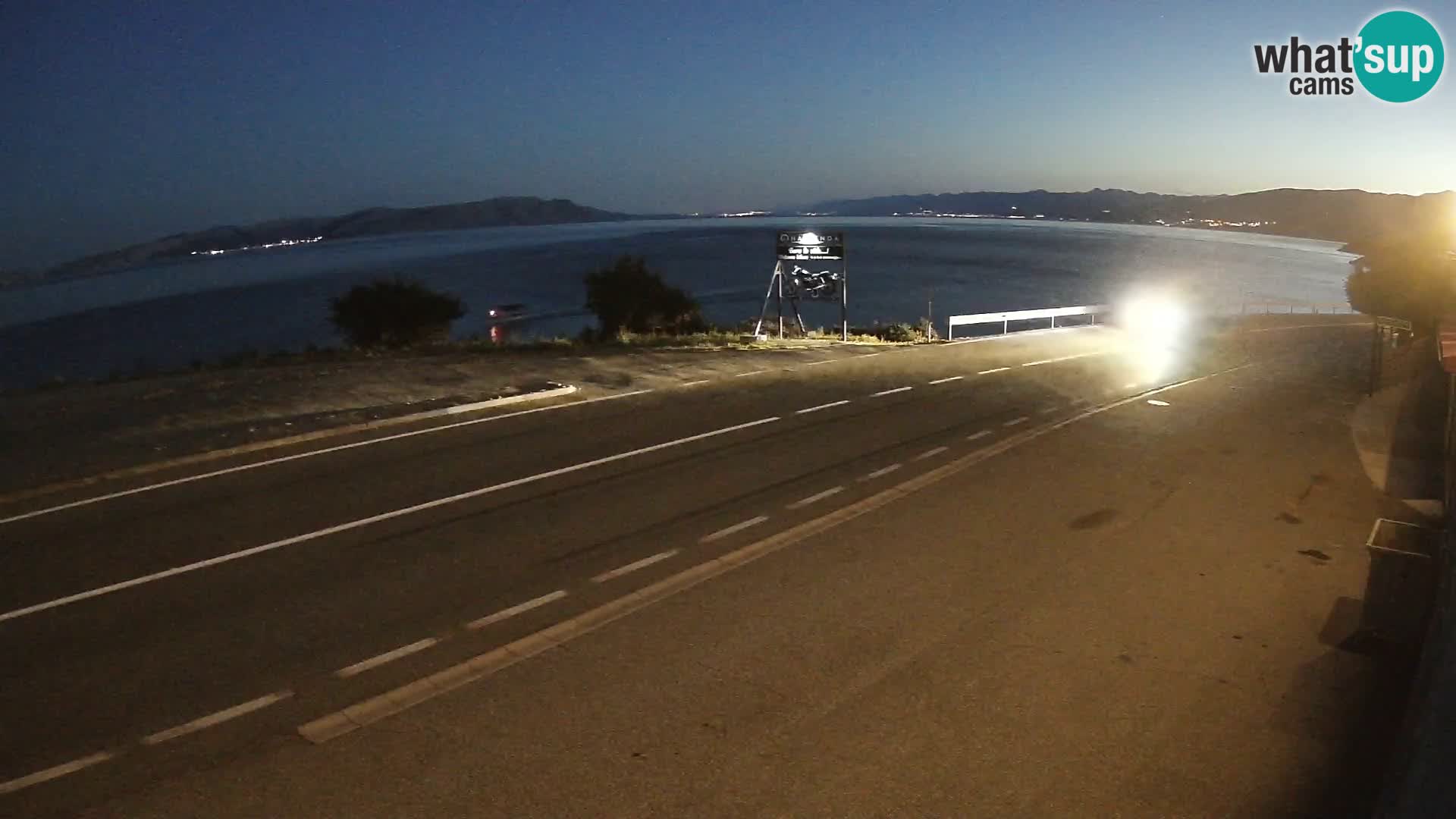Webcam Adria-Autobahn D8 bei SENJ – Blick auf die Insel KRK