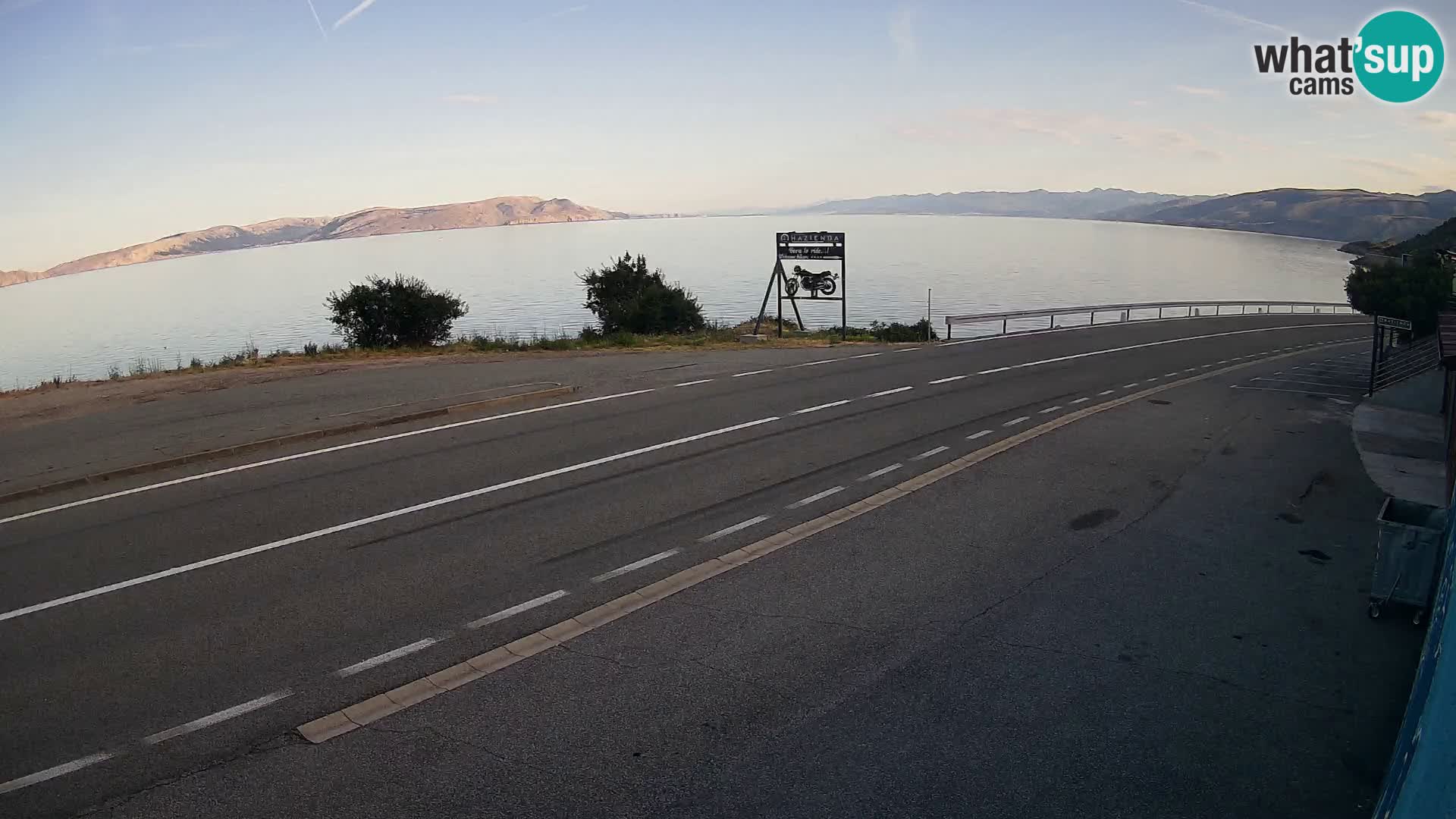 Webcam autopista adriática D8 cerca de SENJ – vista de la isla de KRK