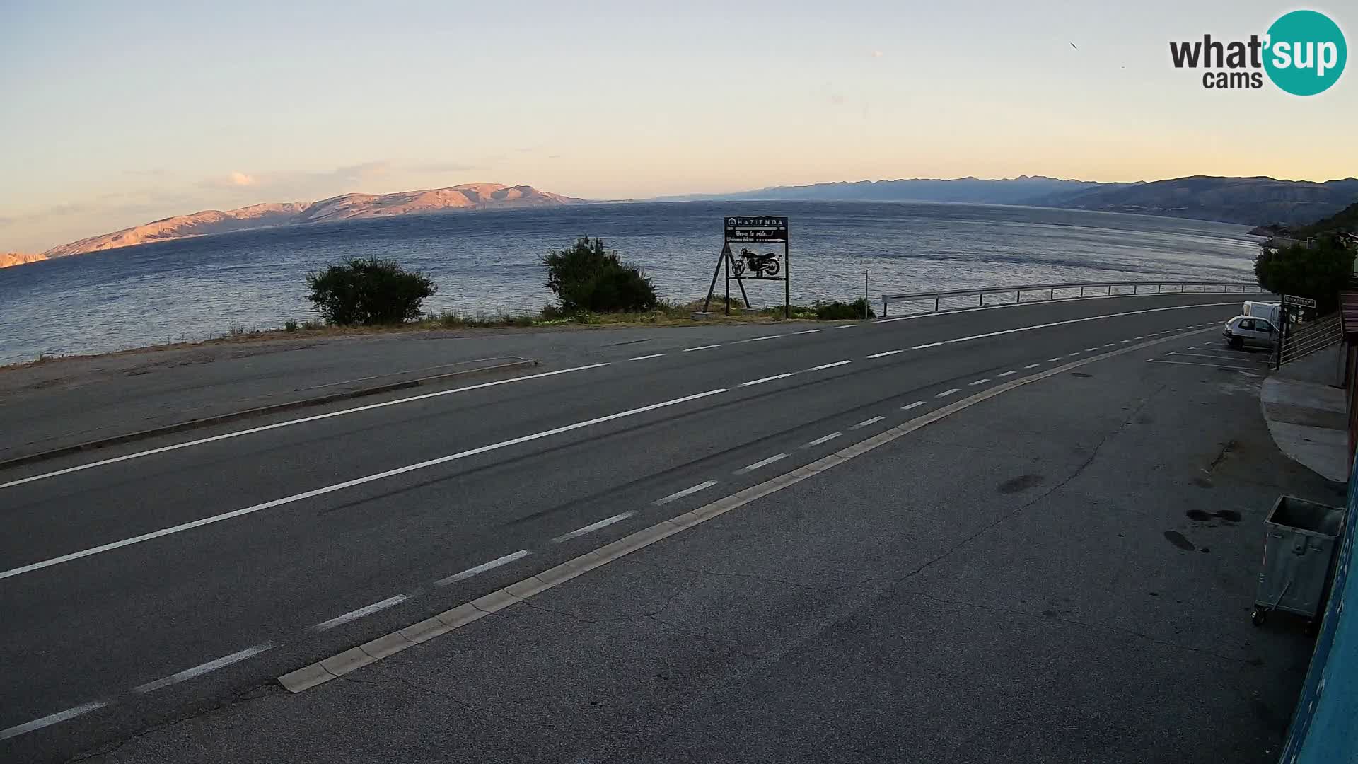 Web kamera Jadranska Magistrala kod SENJa – pogled na KRK