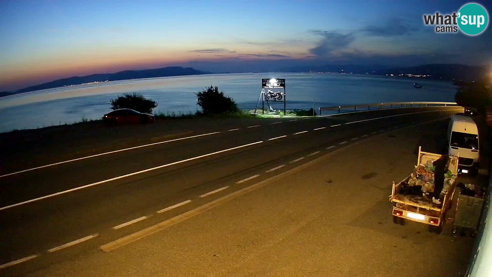 Webcam Adria-Autobahn D8 bei SENJ – Blick auf die Insel KRK