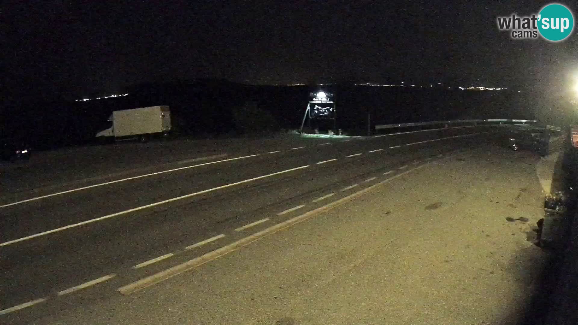 Web kamera Jadranska Magistrala kod SENJa – pogled na KRK