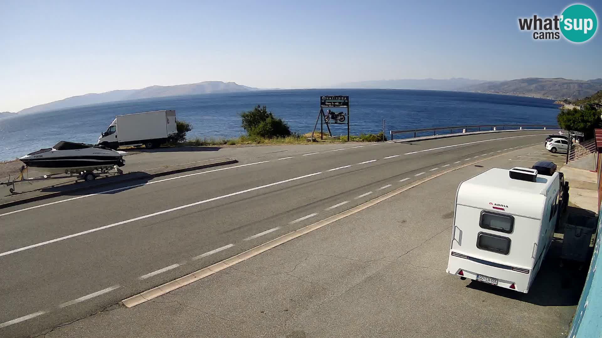 Webcam autopista adriática D8 cerca de SENJ – vista de la isla de KRK