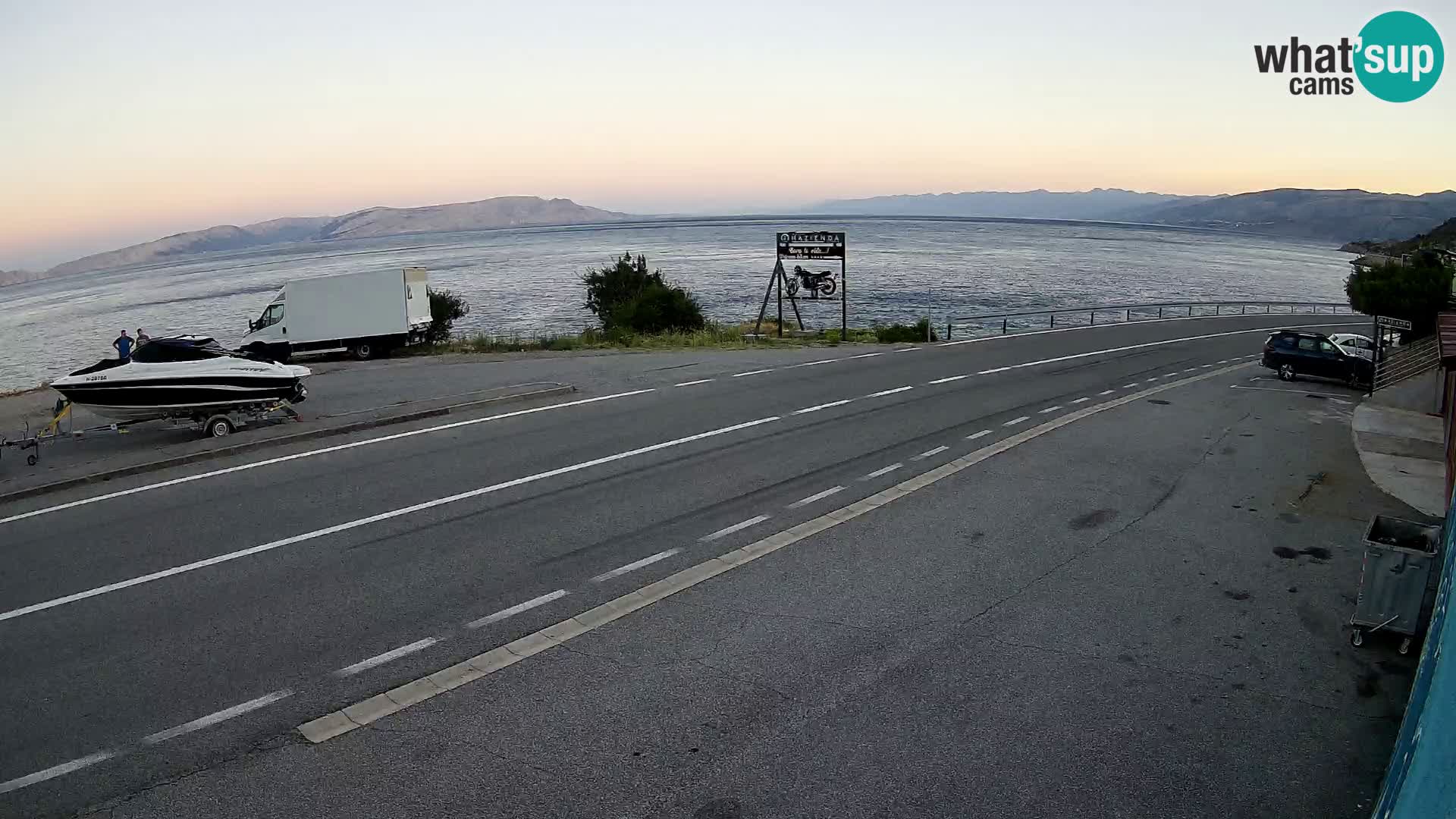 Webcam autoroute Adriatique D8 près de SENJ – vue sur l’île de KRK