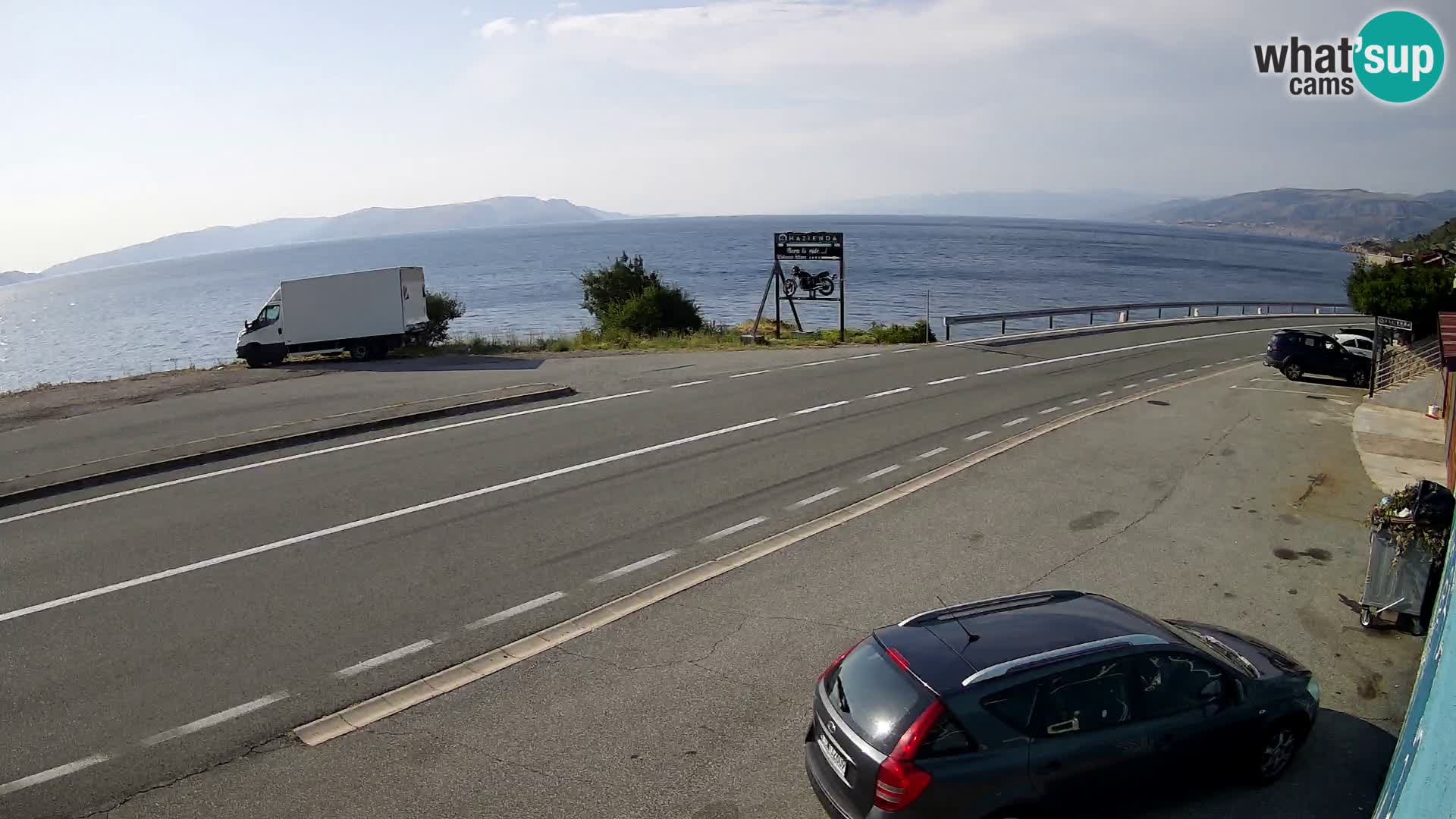 Webcam autopista adriática D8 cerca de SENJ – vista de la isla de KRK