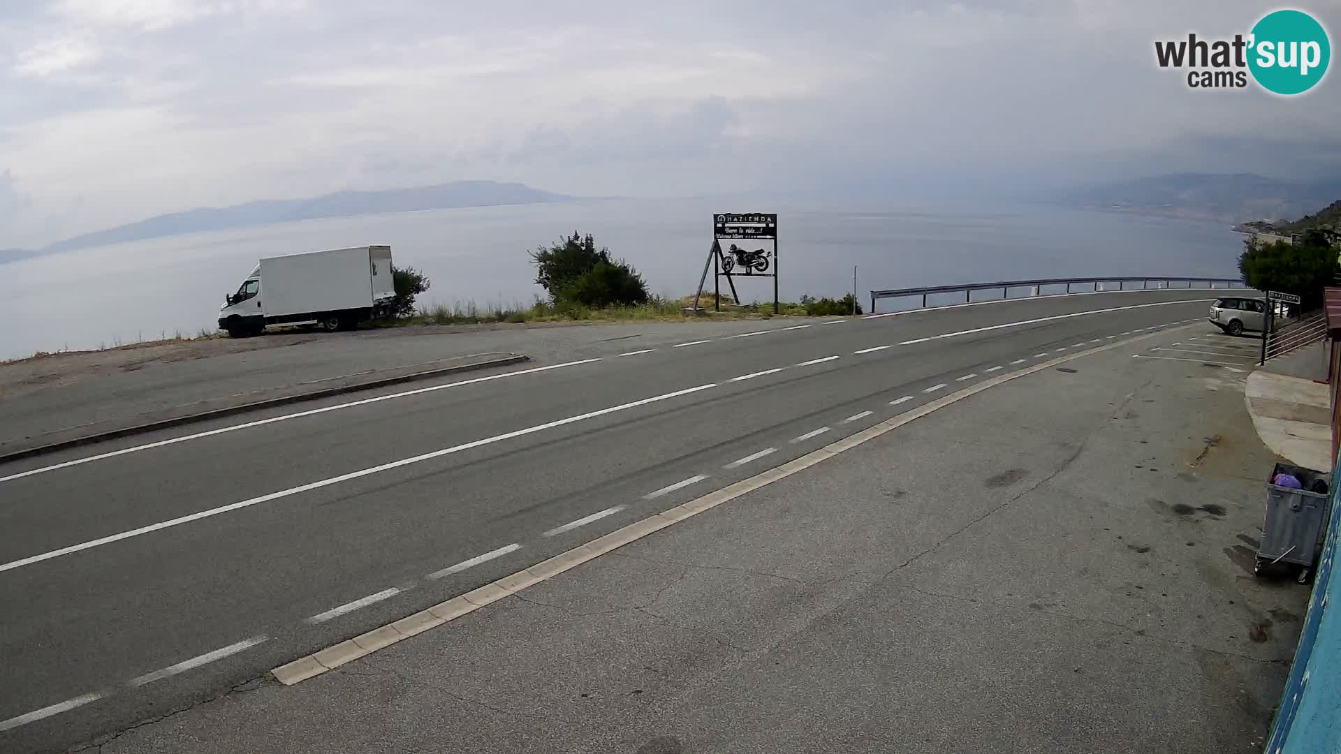 Webcam autoroute Adriatique D8 près de SENJ – vue sur l’île de KRK