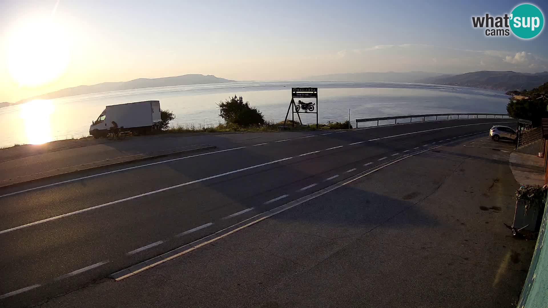 Webcam Adria-Autobahn D8 bei SENJ – Blick auf die Insel KRK