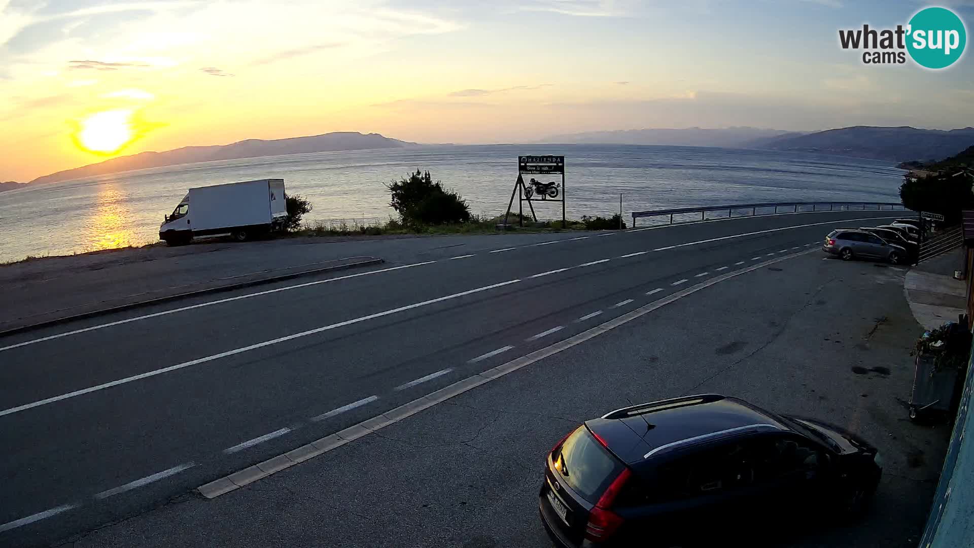 Webcam autoroute Adriatique D8 près de SENJ – vue sur l’île de KRK
