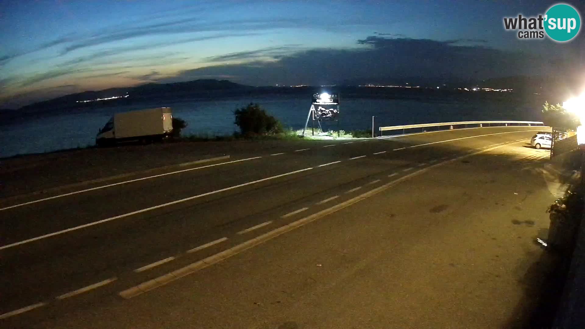 Webcam Adria-Autobahn D8 bei SENJ – Blick auf die Insel KRK