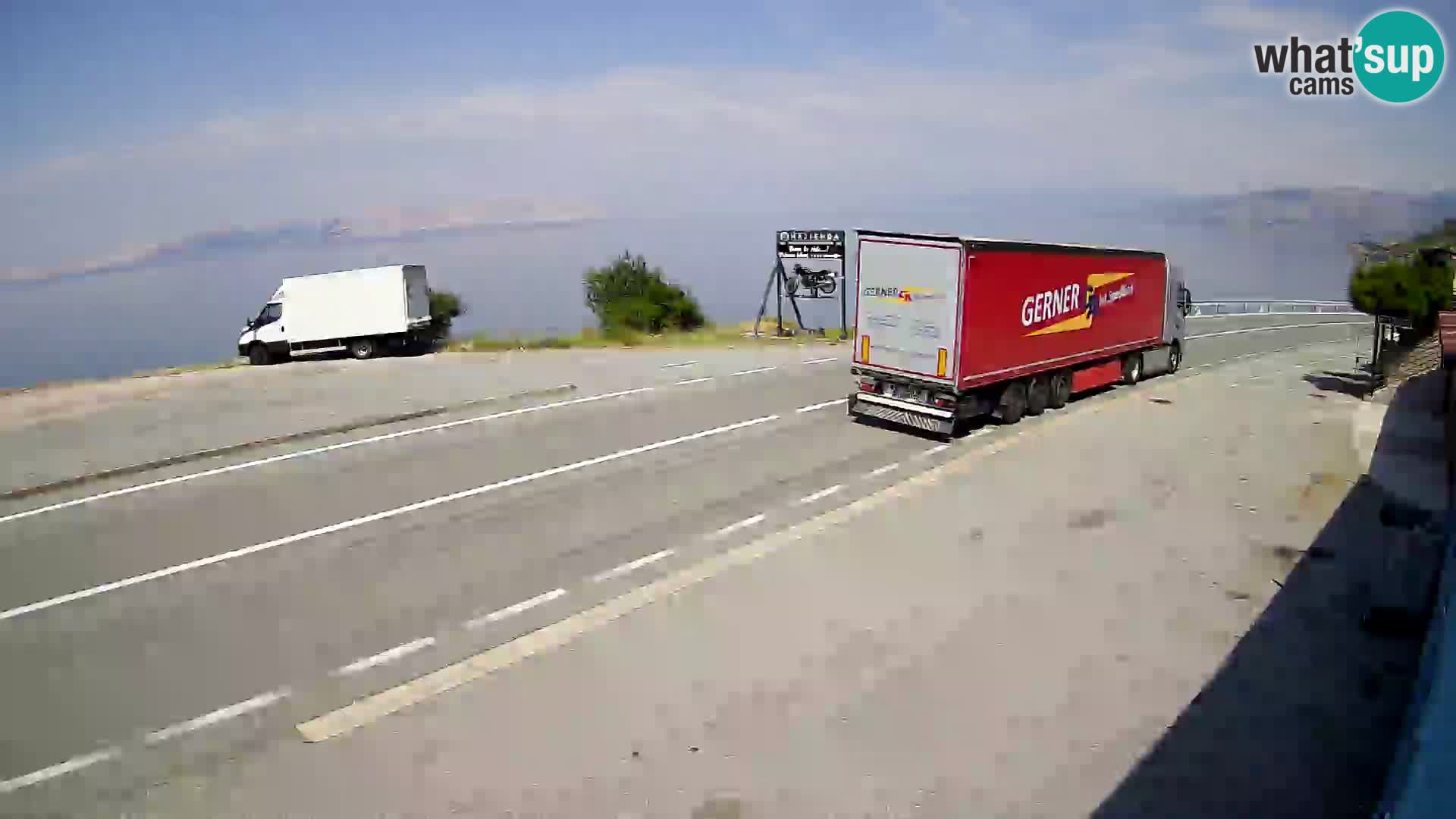Webcam Adria-Autobahn D8 bei SENJ – Blick auf die Insel KRK