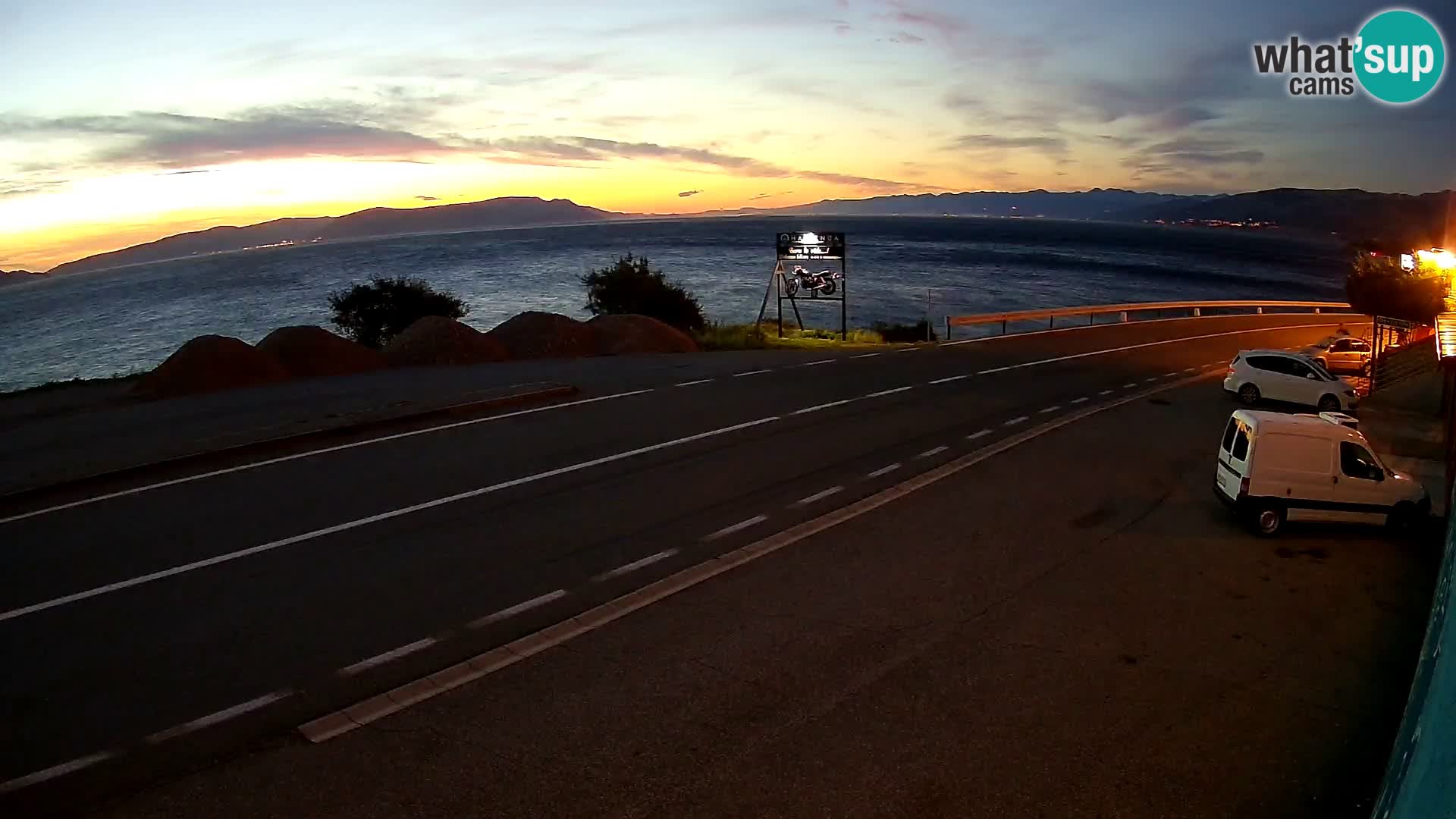 Webcam Adria-Autobahn D8 bei SENJ – Blick auf die Insel KRK