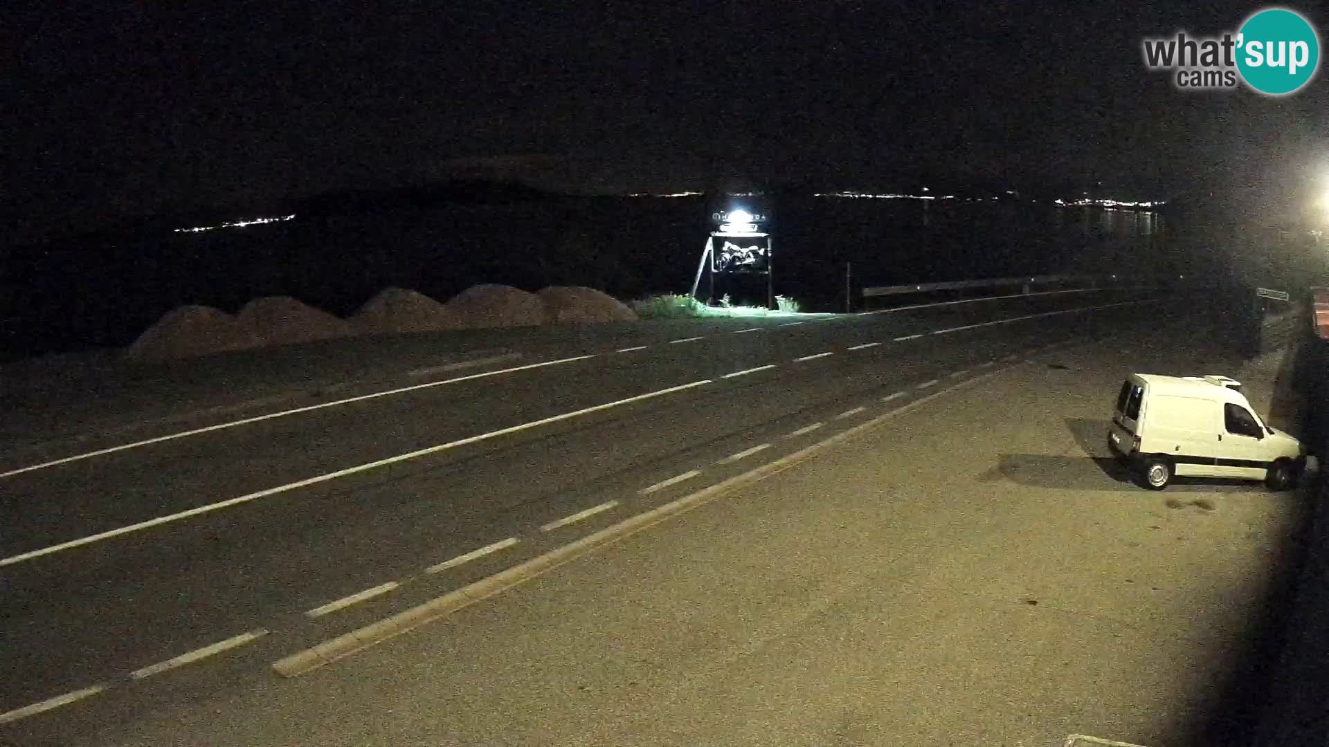 Webcam autopista adriática D8 cerca de SENJ – vista de la isla de KRK