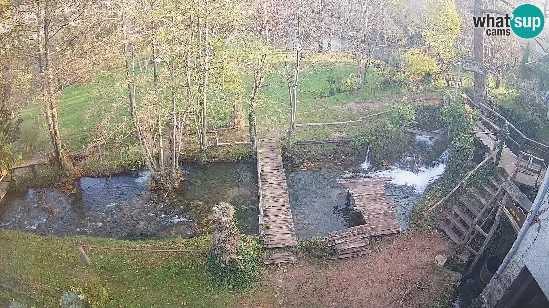 lagos en el río Slunjčica en Rastoke